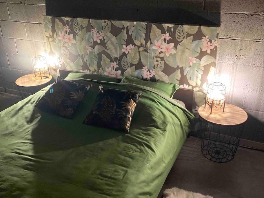 Vip Lounge Appartement Avec Jacuzzi Et Jardin Andenne Buitenkant foto