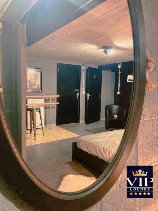 Vip Lounge Appartement Avec Jacuzzi Et Jardin Andenne Buitenkant foto