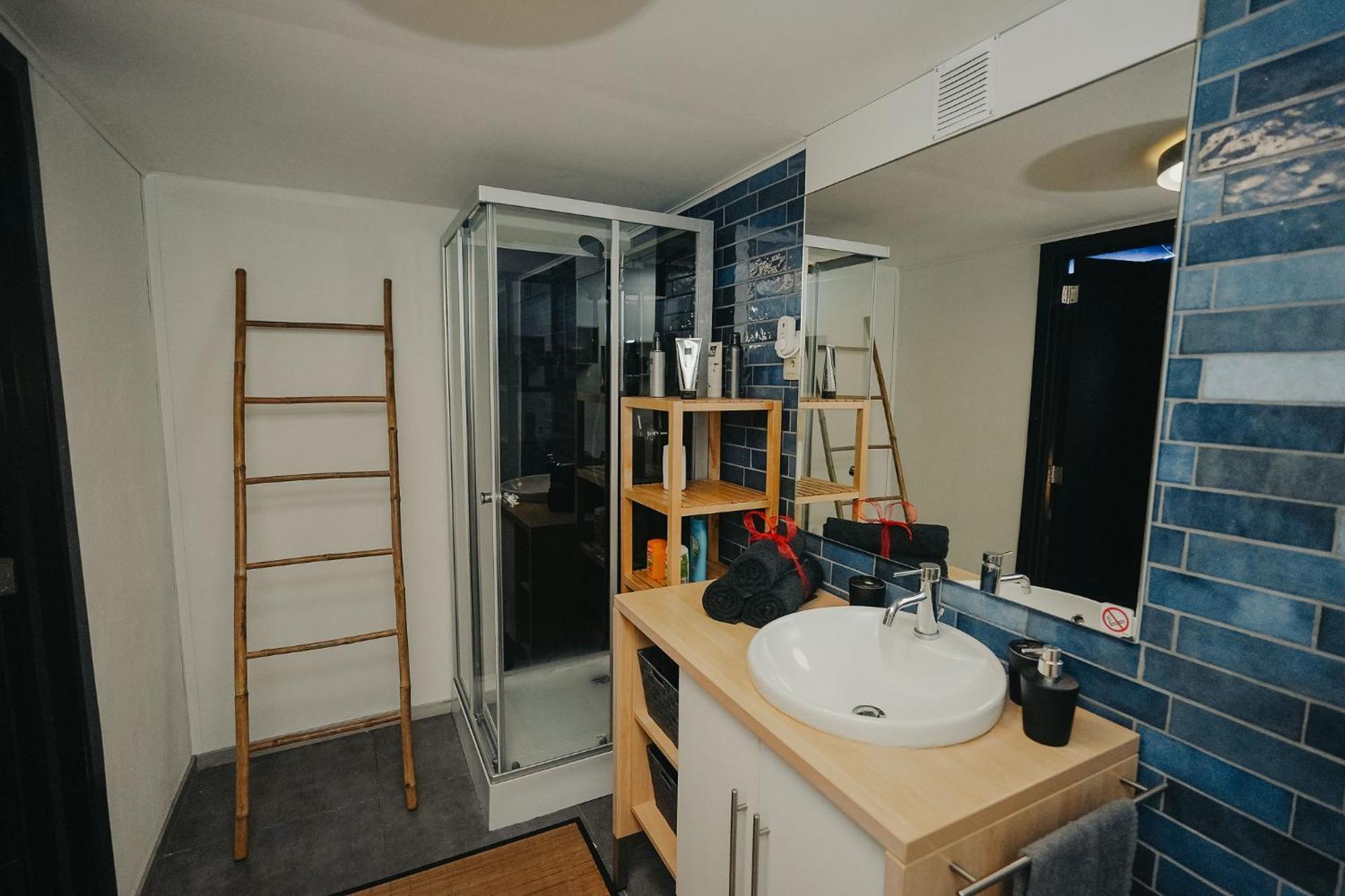 Vip Lounge Appartement Avec Jacuzzi Et Jardin Andenne Buitenkant foto